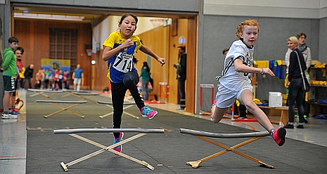 Hürdensprint der Jüngsten